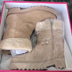 Vince Camuto suede boot